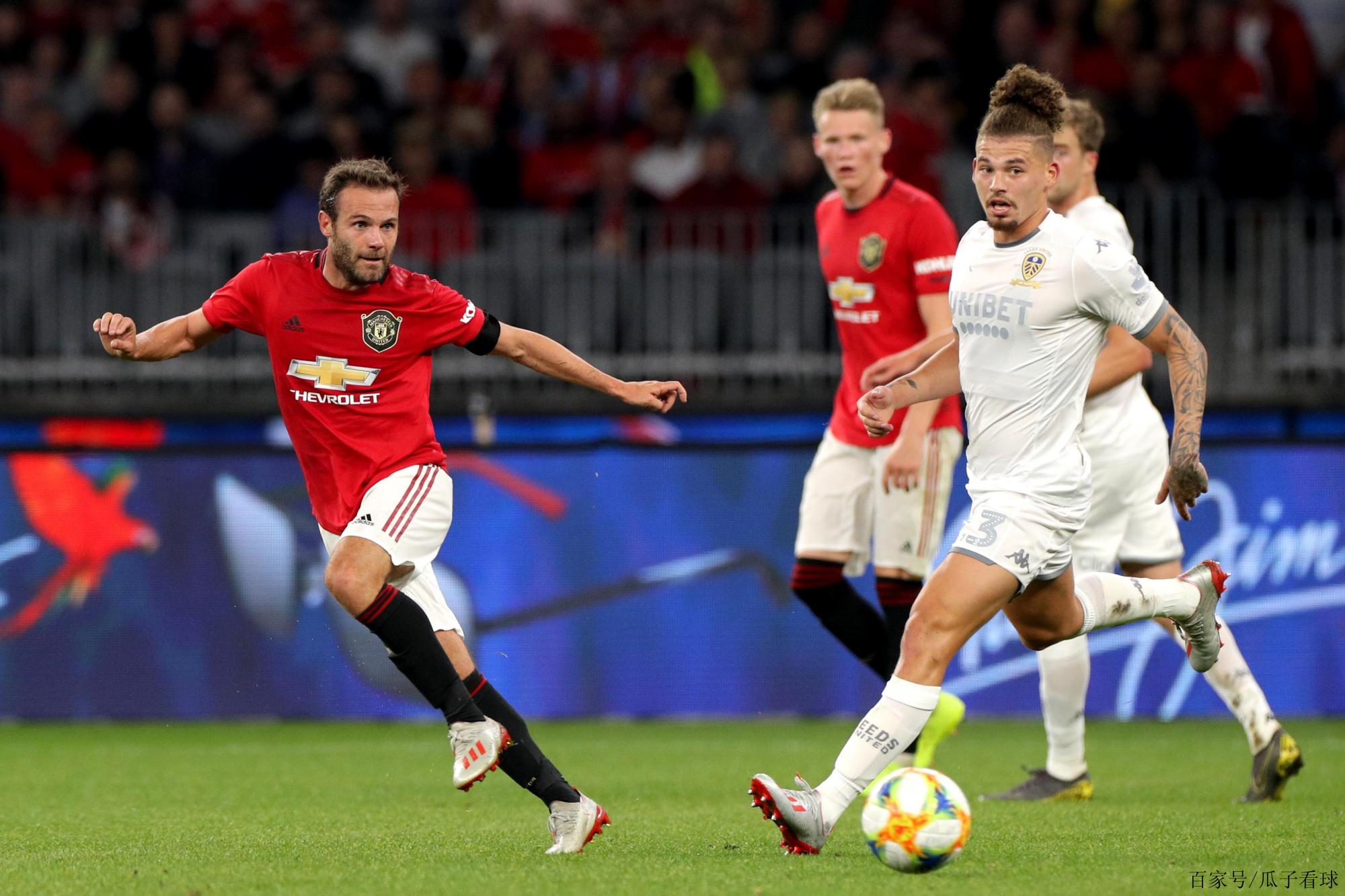 怎么看直播足球_(从哪里可以看到直播足球赛)