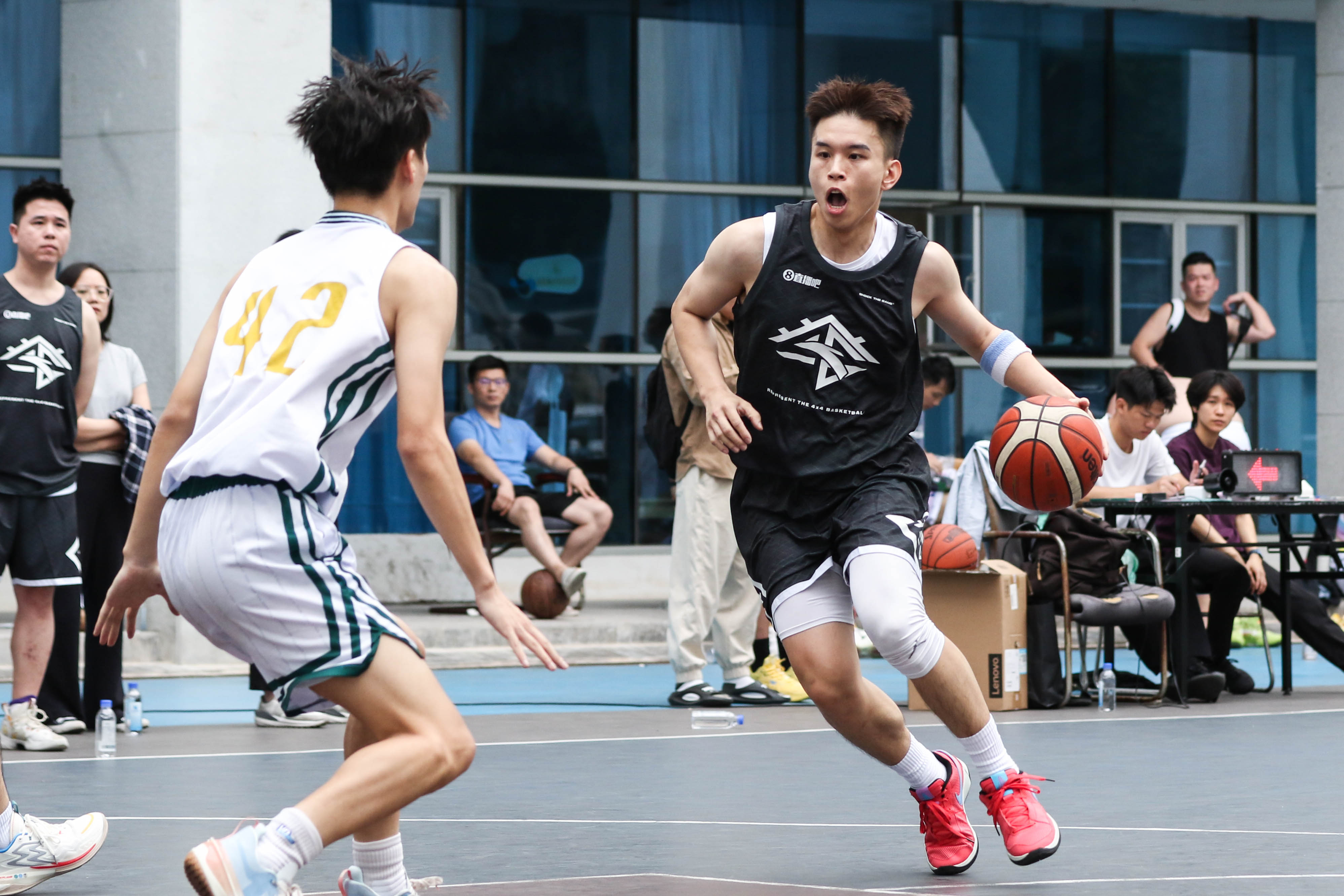 直播吧手机篮球_(直播吧手机篮球在哪里看) 直播吧手机篮球_(直播吧手机篮球在哪里看)