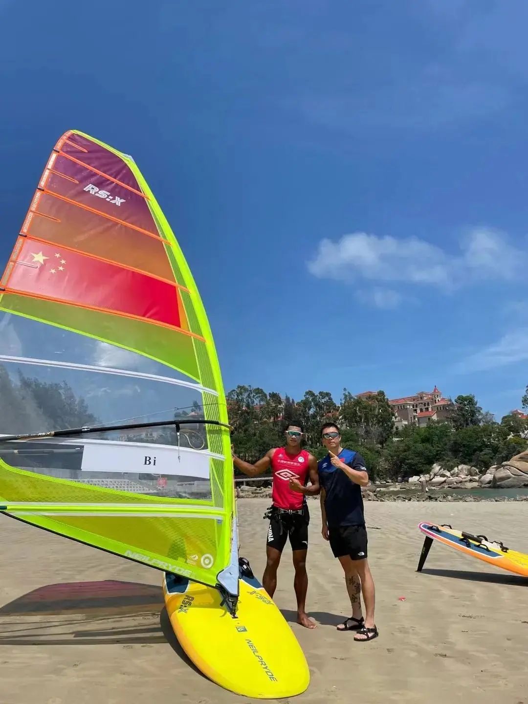 敖飞帆_(敖飞帆的师傅是谁) 敖飞帆_(敖飞帆的师傅是谁)