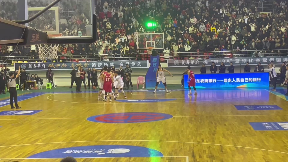 篮球比赛回看怎么看_(篮球比赛回看怎么看的)