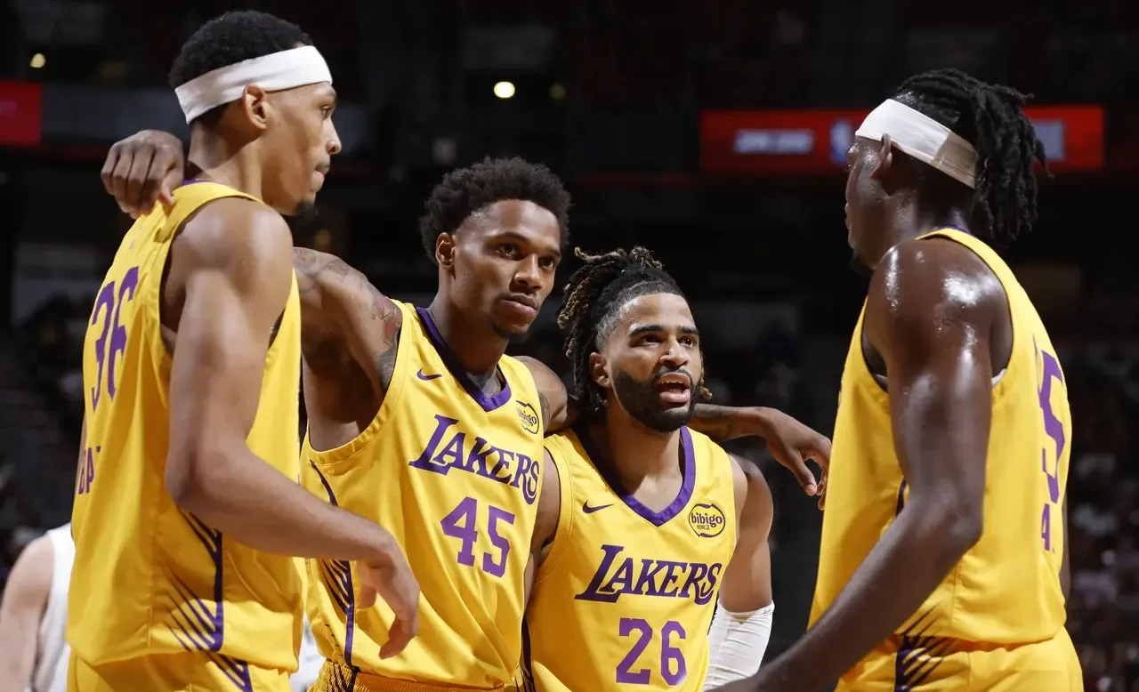 湖人微博最前线_(湖人新闻动态微博)