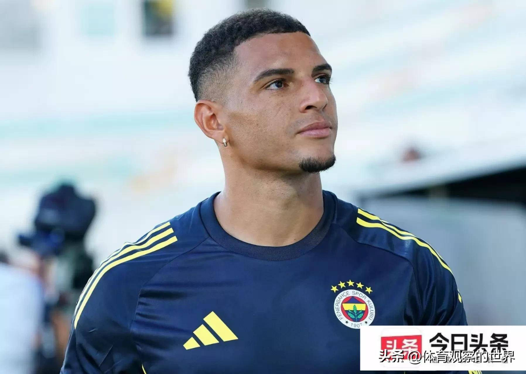 关于瓦尔迪将身披克雷莫内塞10号球衣英格兰前锋新赛季征战意甲的信息