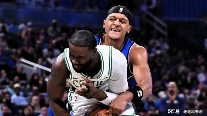 包含NBA常规赛凯尔特人客场110-123不敌魔术小瓦格纳27+6+6布朗空砍32分的词条