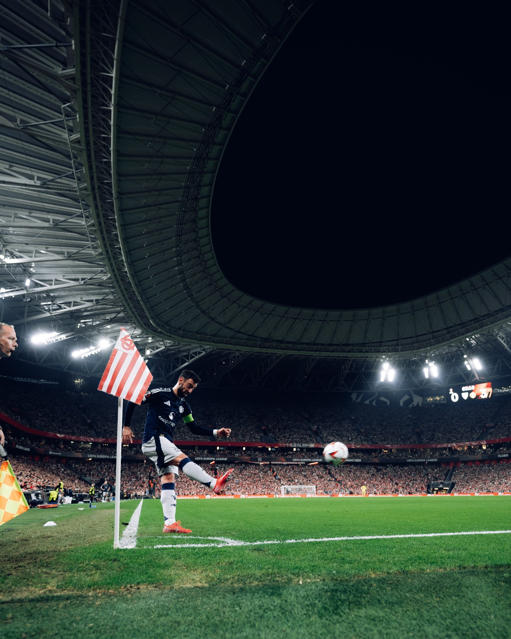 曼城尤文热刺将挑战“闪耀哥”主场球场位于北极圈的简单介绍