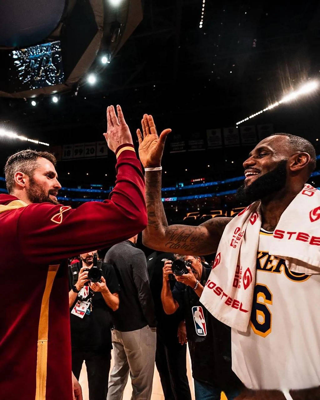 包含曝詹姆斯计划18日与湖人合练最快19日复出的词条 包含曝詹姆斯计划18日与湖人合练最快19日复出的词条