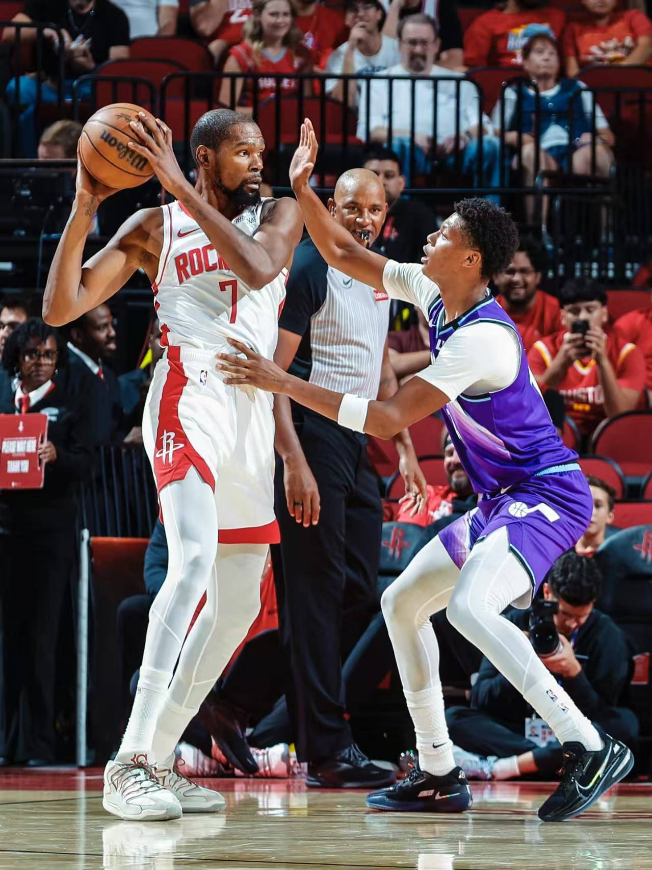 NBA常规赛火箭主场135-112大胜奇才杜兰特23分申京16+13的简单介绍 NBA常规赛火箭主场135-112大胜奇才杜兰特23分申京16+13的简单介绍