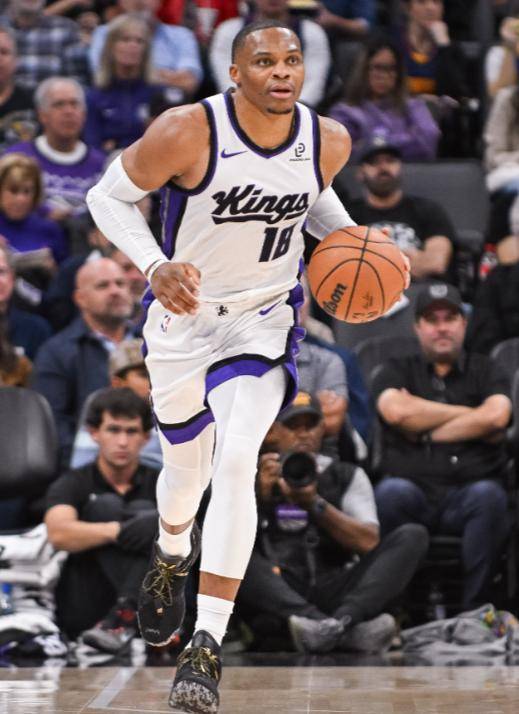 威少连续三场得分20+上一次需追溯到23年的简单介绍 威少连续三场得分20+上一次需追溯到23年的简单介绍