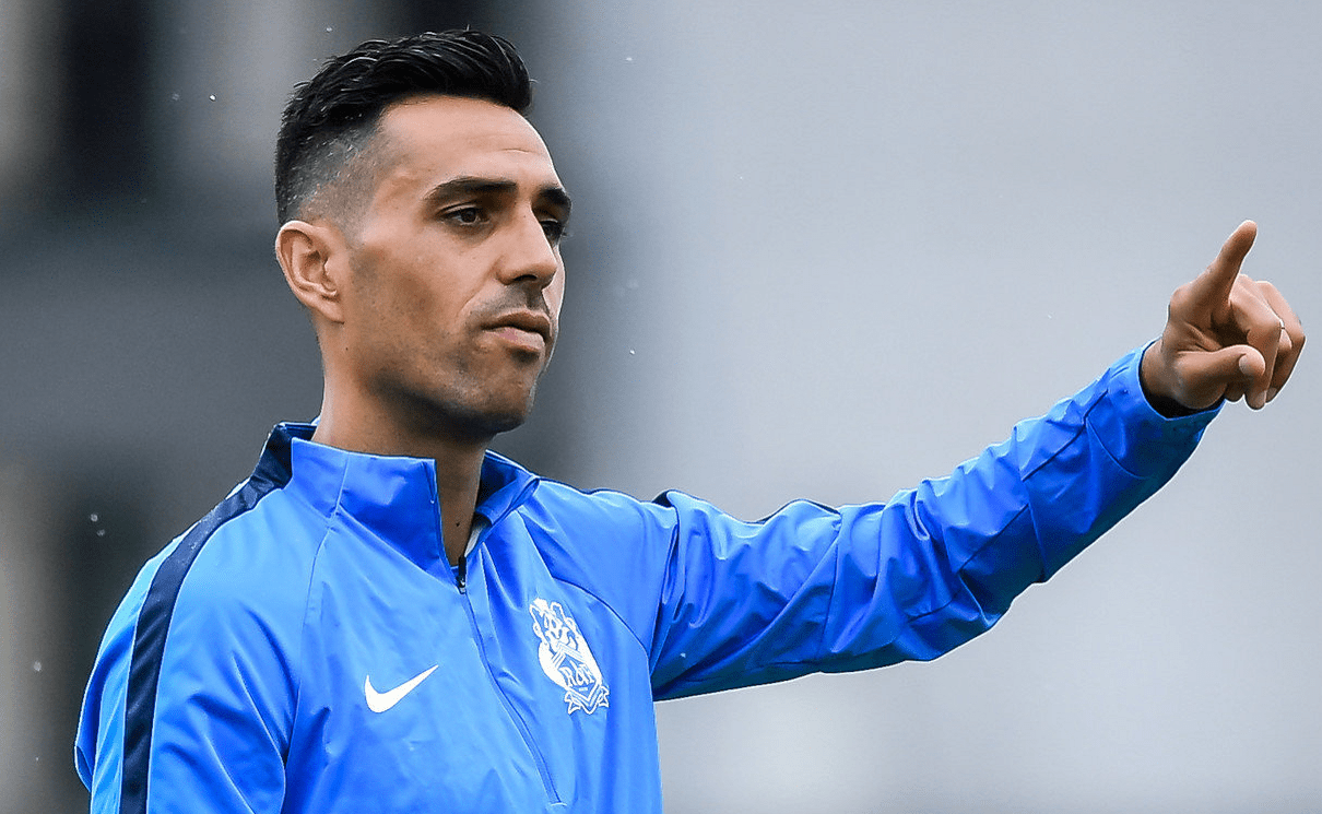 关于伯恩利有意埃里克森球员目前是自由身的信息