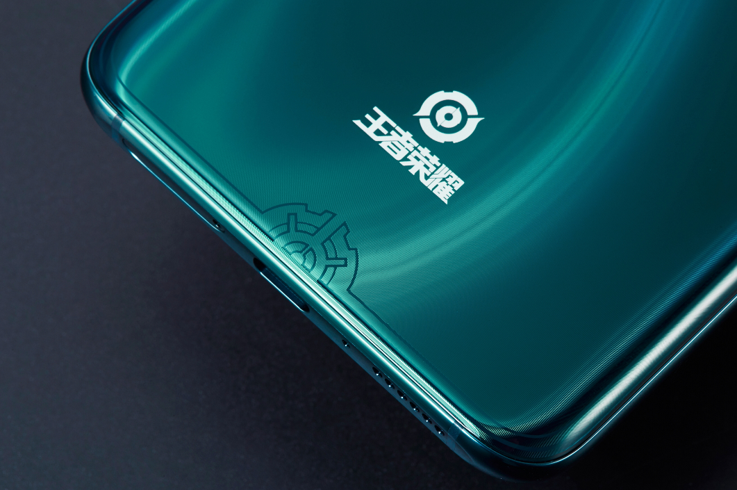 包含篮坛巅峰对决开启全程直播见证王者诞生之路的词条