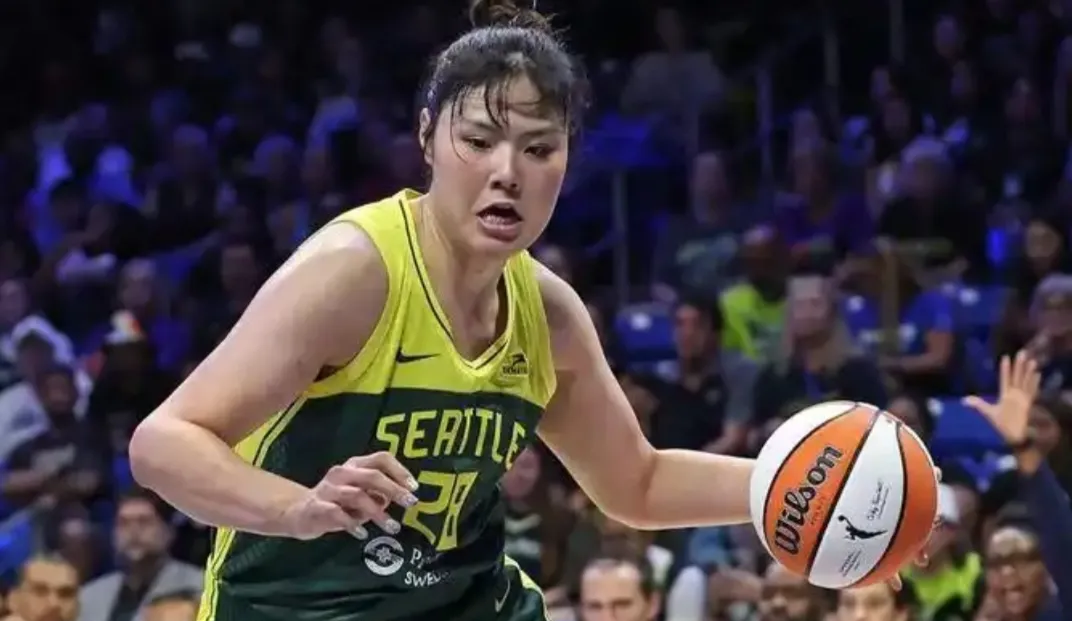 李月汝申请交易原因曝光出场时间遭限制的简单介绍 李月汝申请交易原因曝光出场时间遭限制的简单介绍