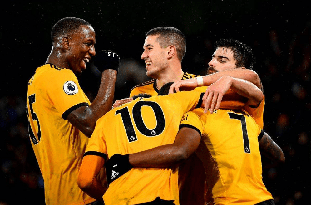 包含英超狼队2-3伯恩利弗莱明双响+绝杀福斯特替补建功的词条