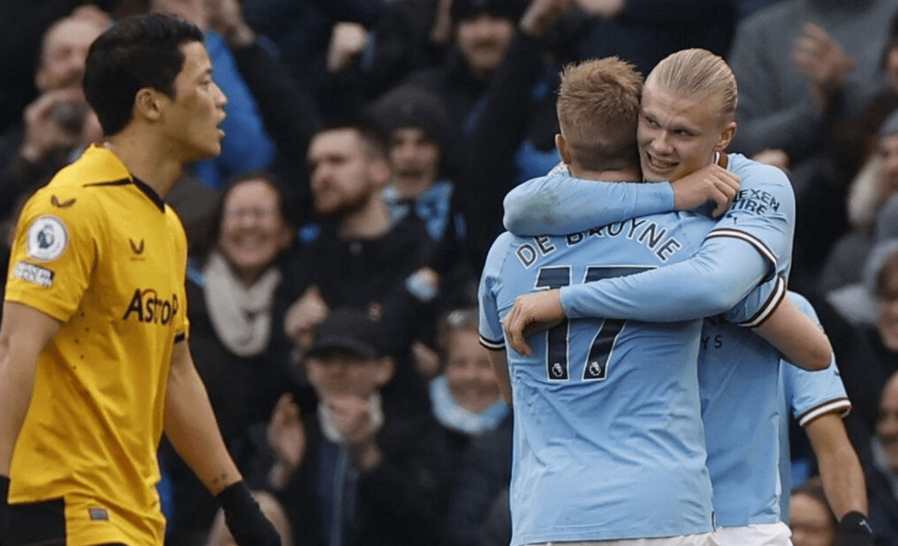 包含北爱冠:哈兰德&沃尔夫焊工VS女王大学的词条 包含北爱冠:哈兰德&沃尔夫焊工VS女王大学的词条