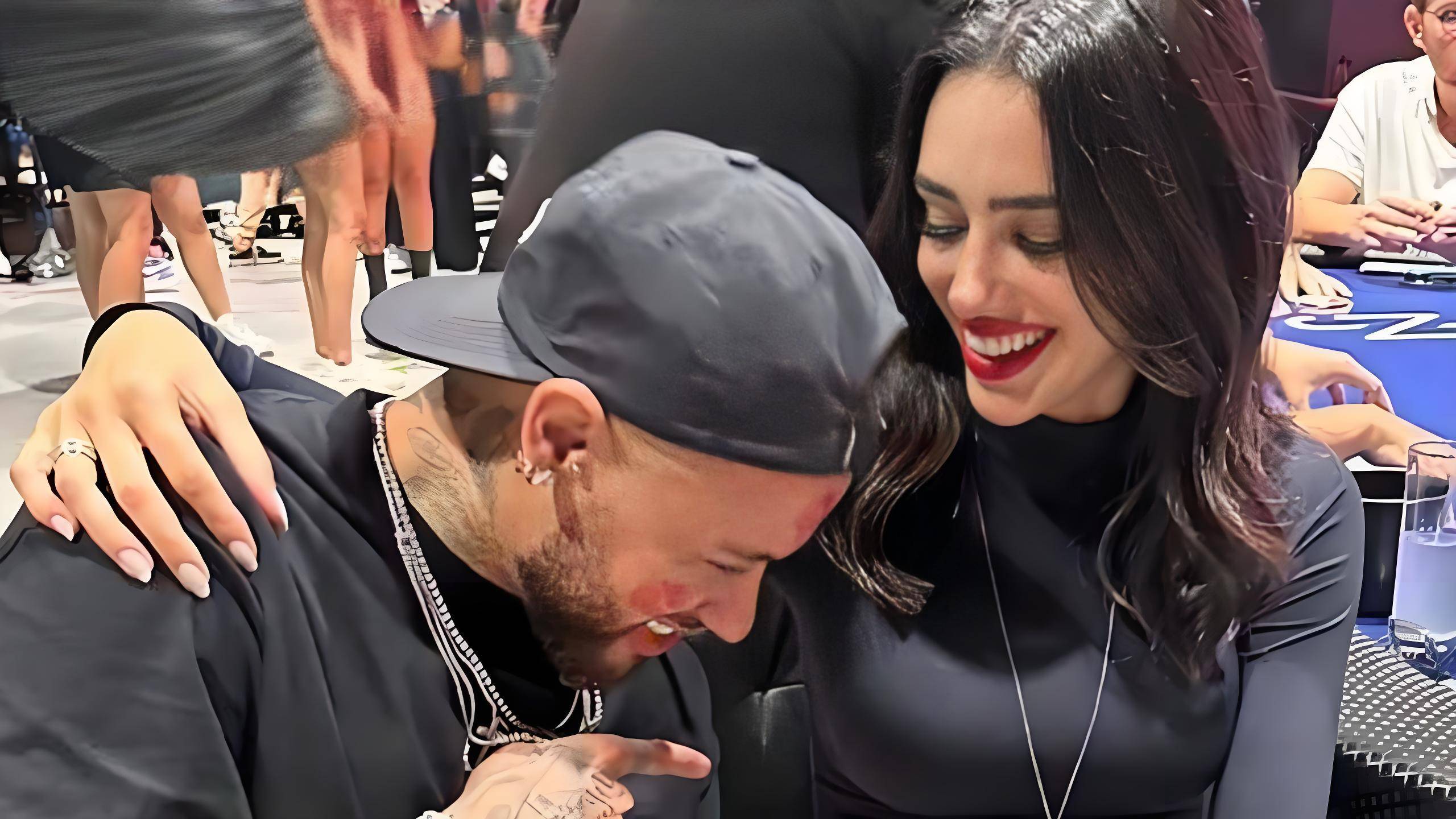 关于布鲁娜宣布与内马尔领证将迎来第二个孩子的信息 关于布鲁娜宣布与内马尔领证将迎来第二个孩子的信息