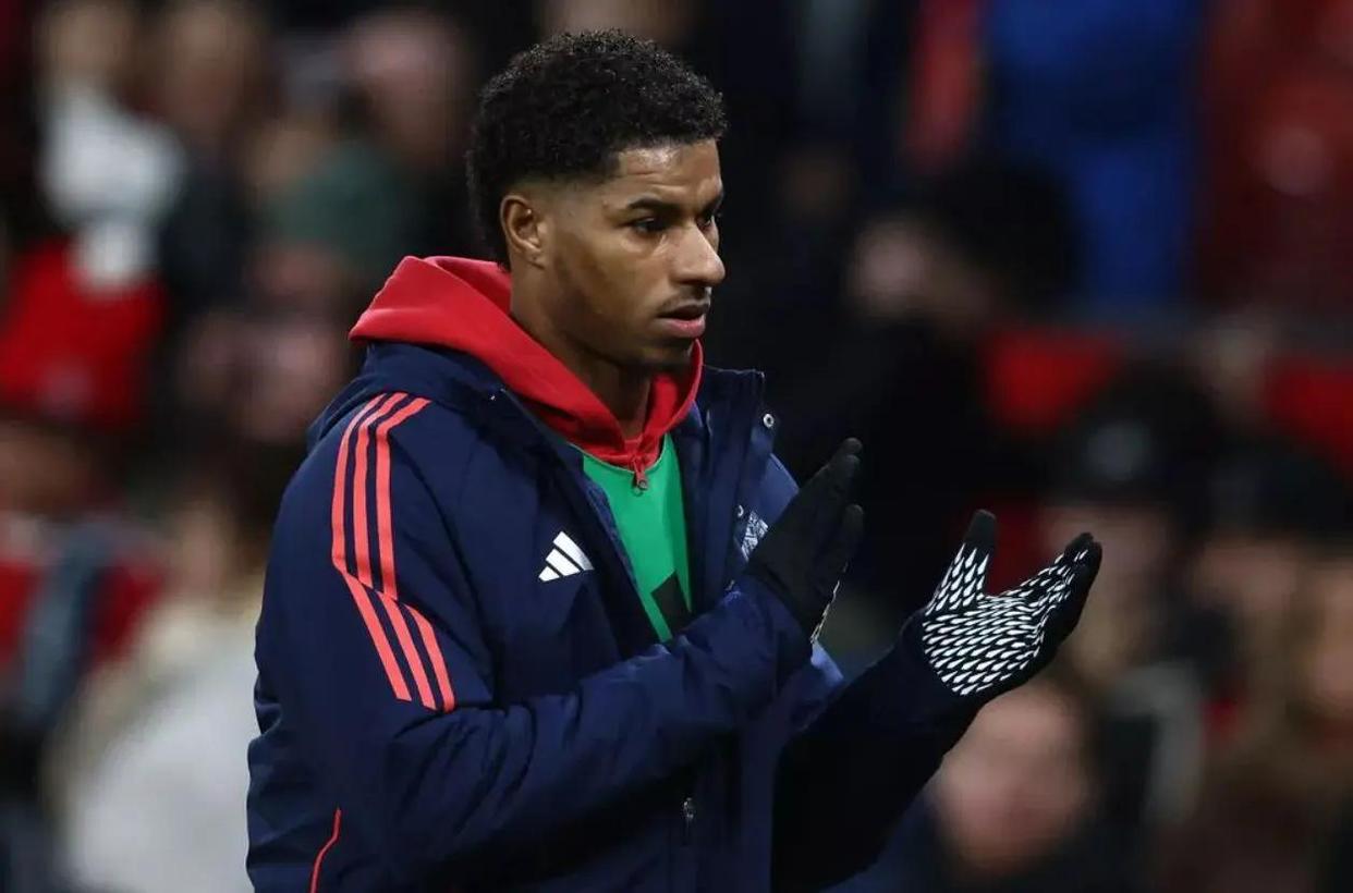 拉什福德首次西甲首发表现不佳半场被换下的简单介绍 拉什福德首次西甲首发表现不佳半场被换下的简单介绍