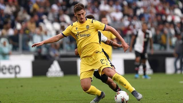 关于曝国米有意后卫库利耶拉基斯冬窗引进的信息