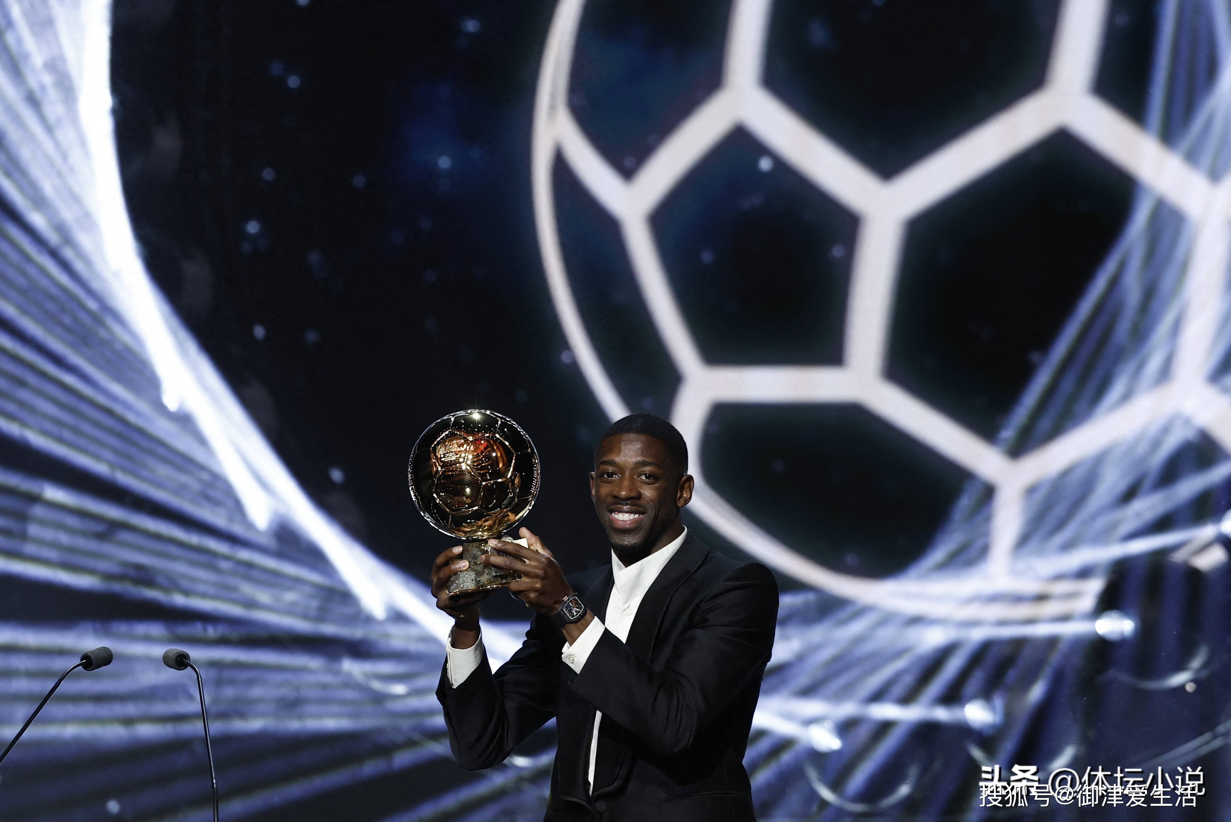 关于博格巴支持登贝莱获得金球奖本赛季表现无可挑剔的信息 关于博格巴支持登贝莱获得金球奖本赛季表现无可挑剔的信息