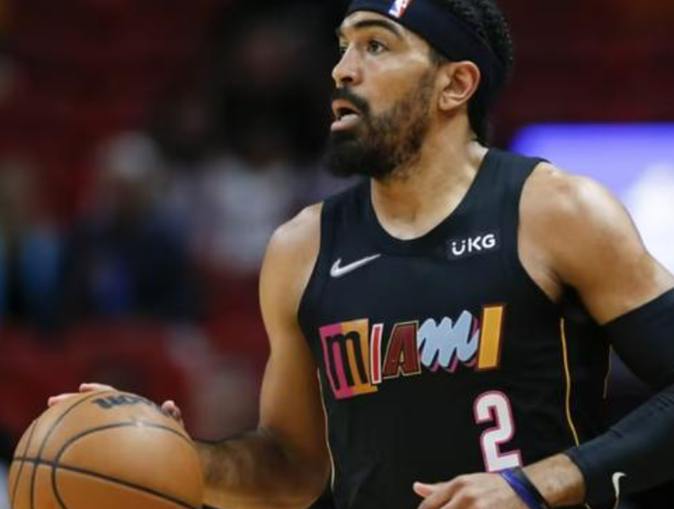 NCAA:加州大学圣塔巴巴拉分校VS贵族骑士的简单介绍 NCAA:加州大学圣塔巴巴拉分校VS贵族骑士的简单介绍