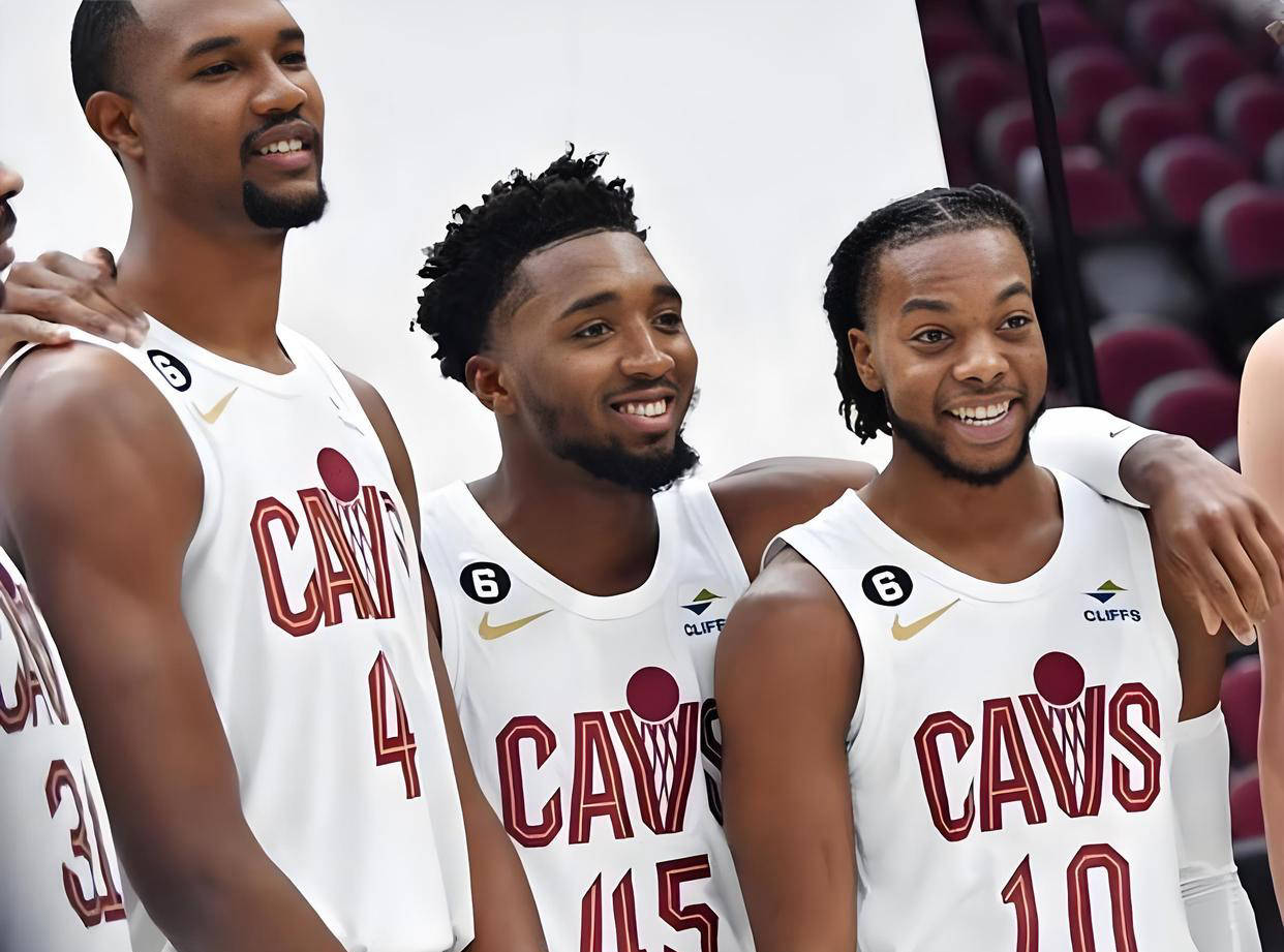 NBA-G:克利夫兰剑客VS大急流城黄金的简单介绍 NBA-G:克利夫兰剑客VS大急流城黄金的简单介绍