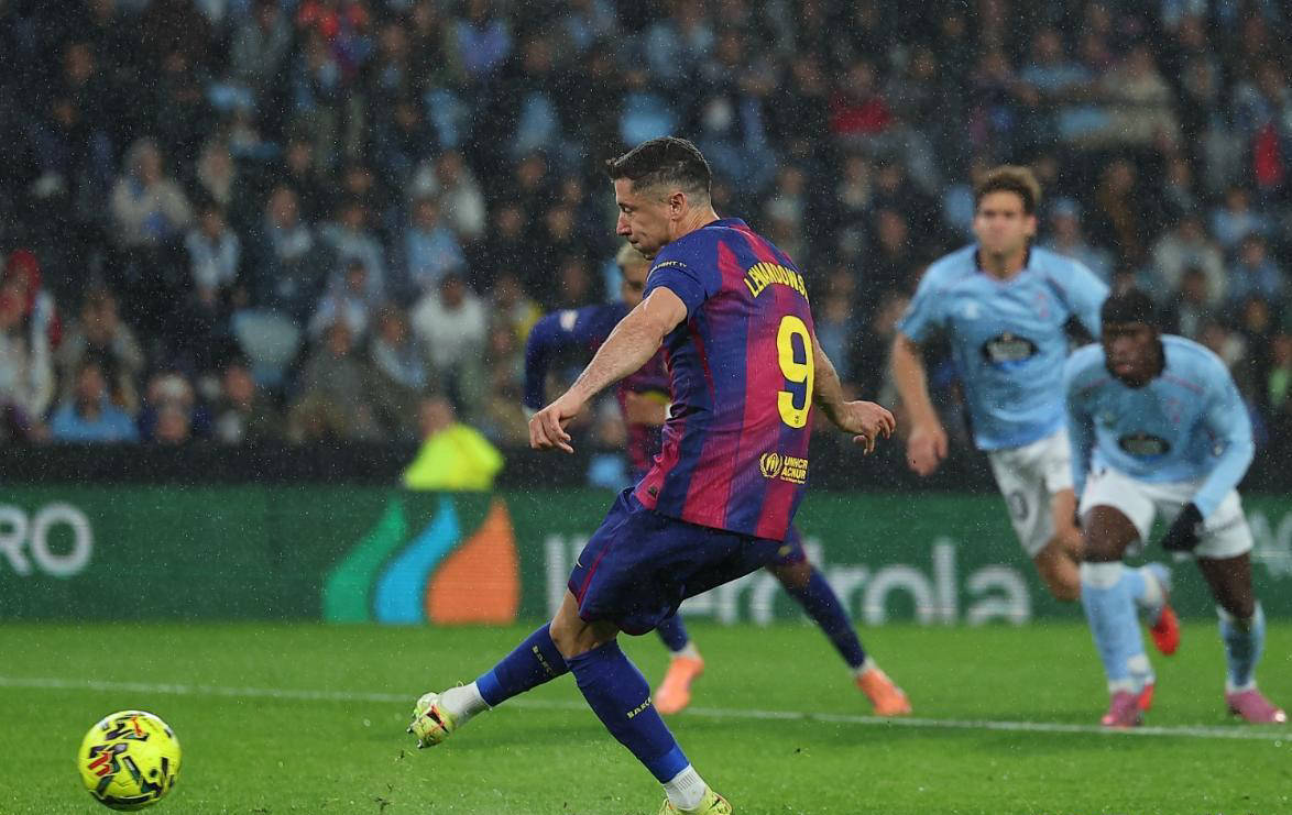 西甲塞尔塔2-4巴塞罗那莱万帽子戏法的简单介绍 西甲塞尔塔2-4巴塞罗那莱万帽子戏法的简单介绍