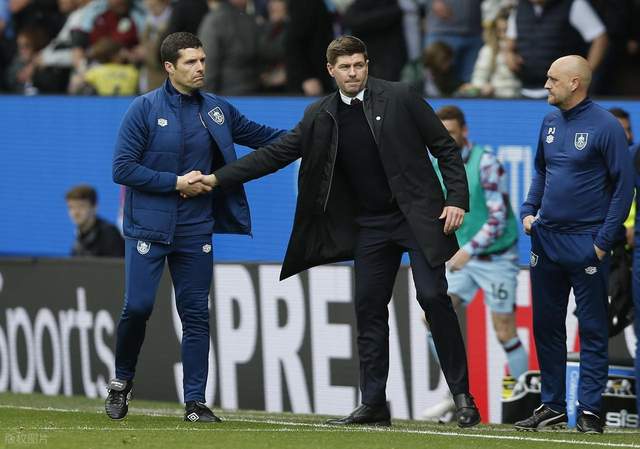 关于诺丁汉森林新帅人选肖恩戴奇领跑的信息