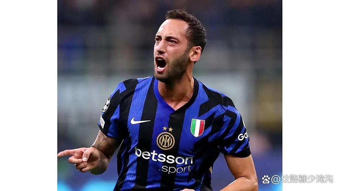 关于曝恰尔汗奥卢意欲转会或回归土超的信息