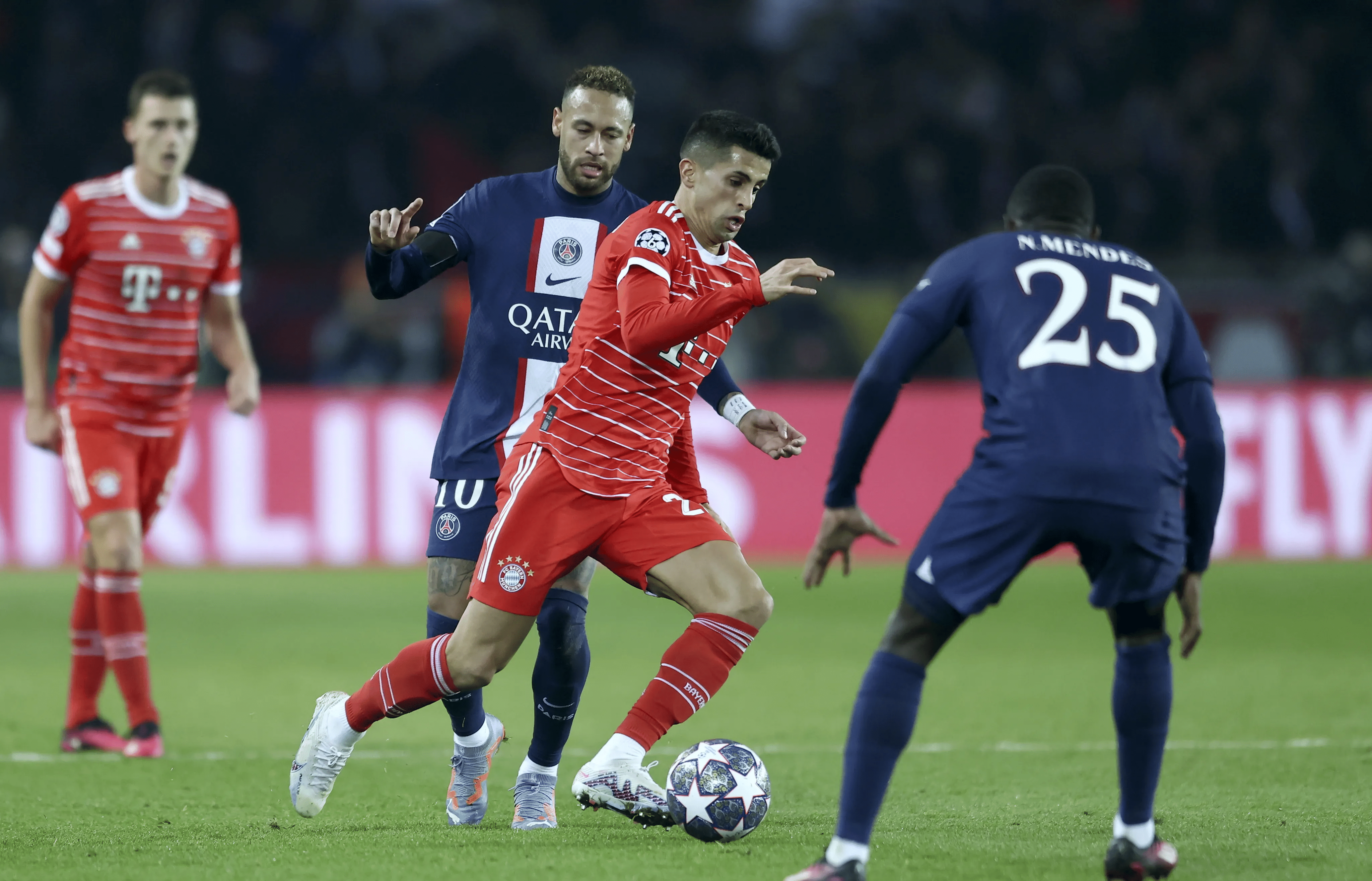 世俱杯拜仁慕尼黑VS奥克兰城预测彼此水准差足十万八千里的简单介绍 世俱杯拜仁慕尼黑VS奥克兰城预测彼此水准差足十万八千里的简单介绍