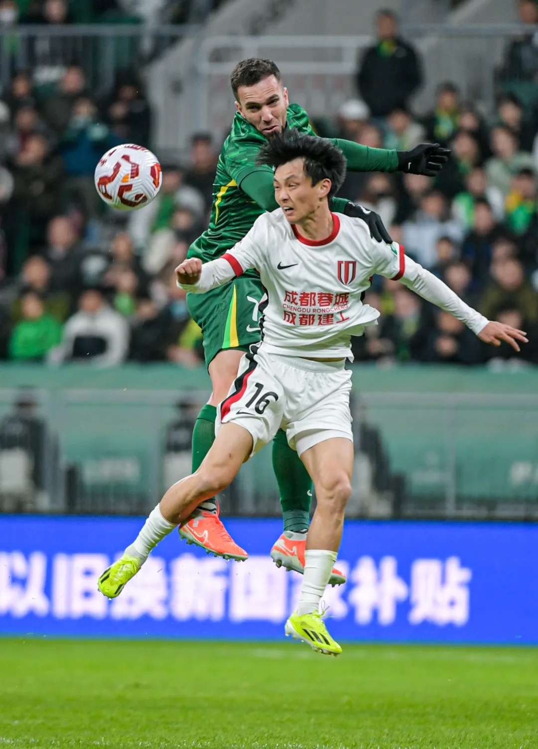 关于中超成都蓉城3-1梅州客家罗慕洛传射杨明洋、莱切特建功的信息 关于中超成都蓉城3-1梅州客家罗慕洛传射杨明洋、莱切特建功的信息