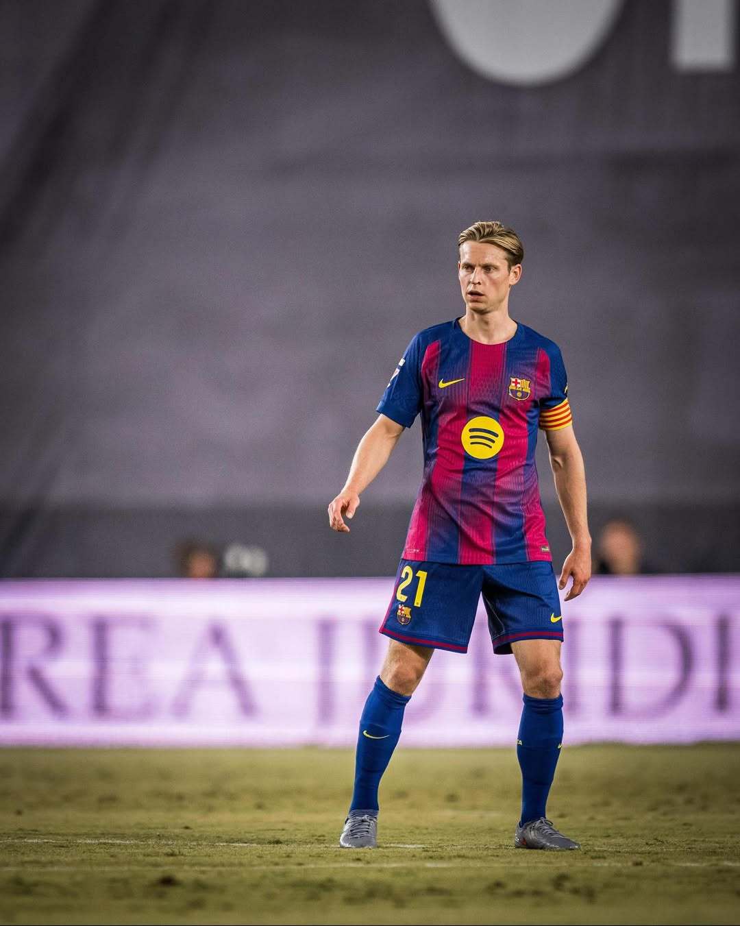 曝巴萨不担心德容的续约问题续约谈判推迟的简单介绍 曝巴萨不担心德容的续约问题续约谈判推迟的简单介绍