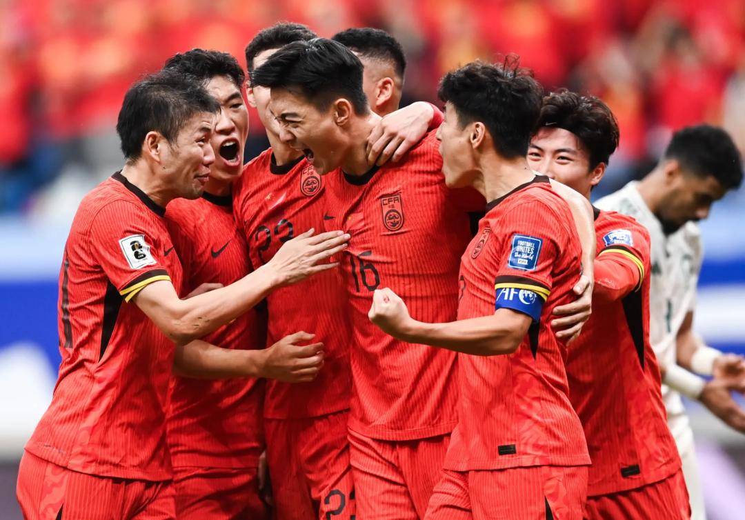 曝久尔杰维奇用PPT展示集训计划国足备战东亚杯的简单介绍 曝久尔杰维奇用PPT展示集训计划国足备战东亚杯的简单介绍