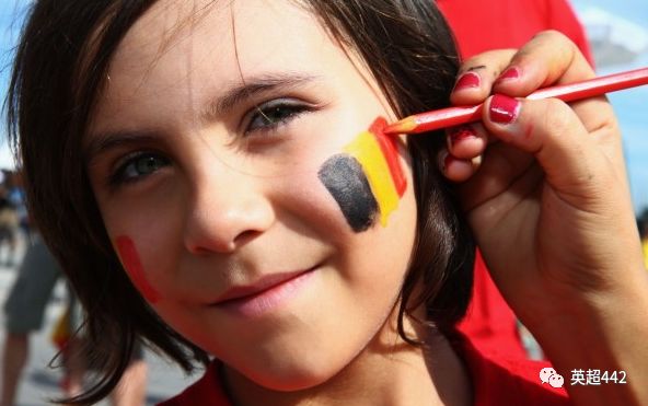 马竞签下马克普维尔前往洛杉矶与球队会合的简单介绍 马竞签下马克普维尔前往洛杉矶与球队会合的简单介绍