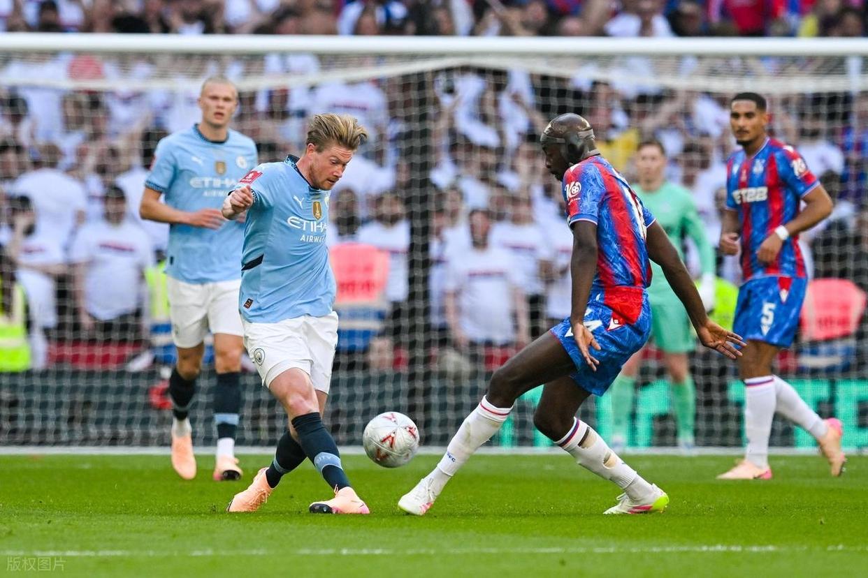 包含水晶宫重返欧联杯获得关键证据参赛资格迎来转机的词条