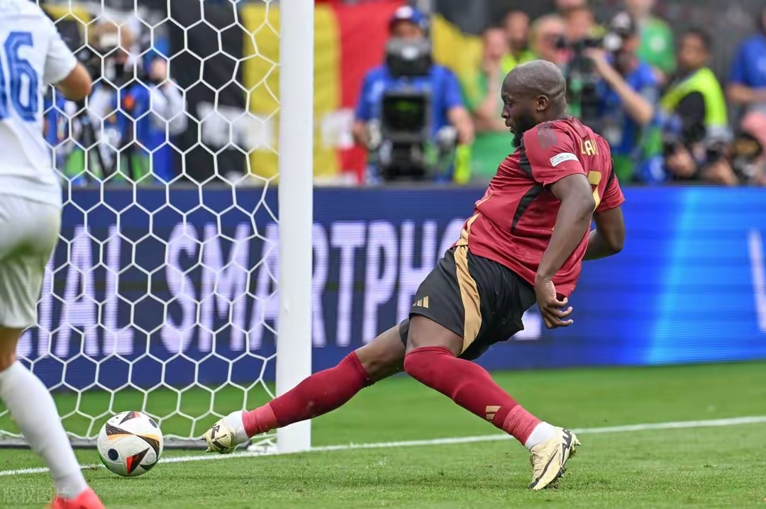 世预赛比利时4-3威尔士欧洲红魔战胜小组最大对手的简单介绍 世预赛比利时4-3威尔士欧洲红魔战胜小组最大对手的简单介绍