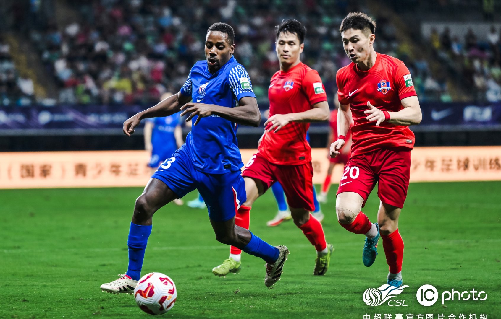 包含中超梅州客家1-4云南玉昆佩德罗-恩里克双响迪力穆拉提任意球建功的词条 包含中超梅州客家1-4云南玉昆佩德罗-恩里克双响迪力穆拉提任意球建功的词条