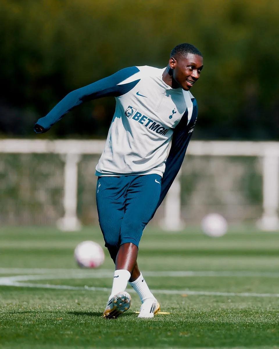 包含巴黎对穆阿尼估价降至5000万欧穆阿尼渴望回归尤文的词条