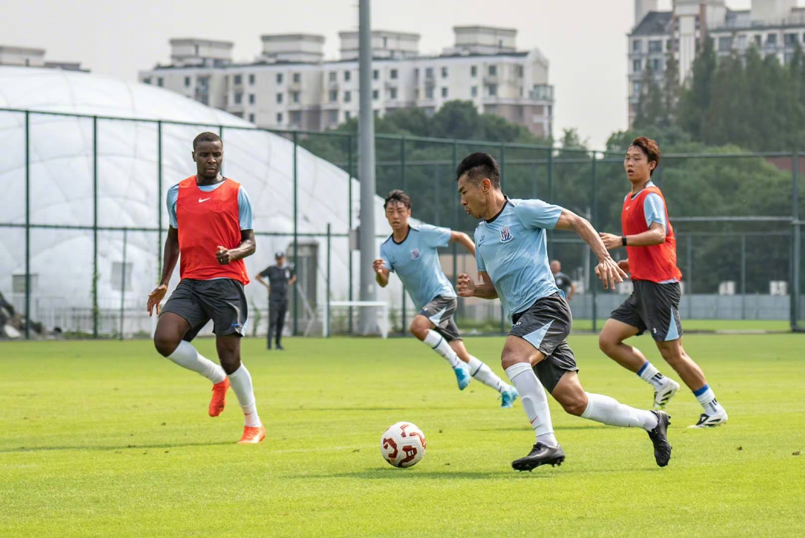 申花本赛季首次5外援出征客场云南玉昆近来状态提升并不好对付的简单介绍