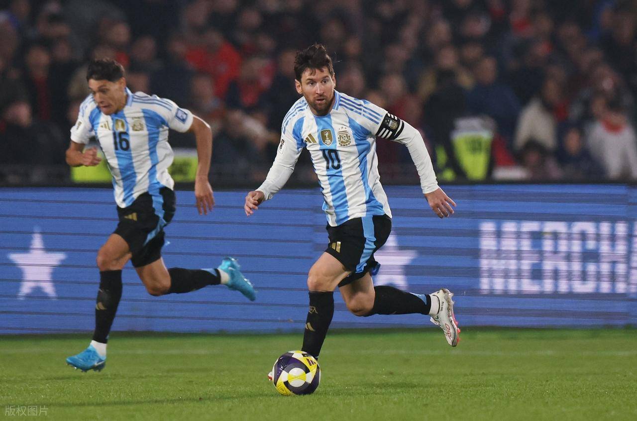 包含曝劳塔罗竞争阿根廷锋线首发对阵哥伦比亚的词条 包含曝劳塔罗竞争阿根廷锋线首发对阵哥伦比亚的词条