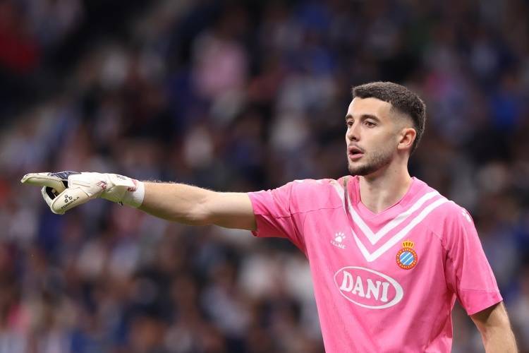 曝霍安加西亚预计本周亮相巴萨完成交易的简单介绍