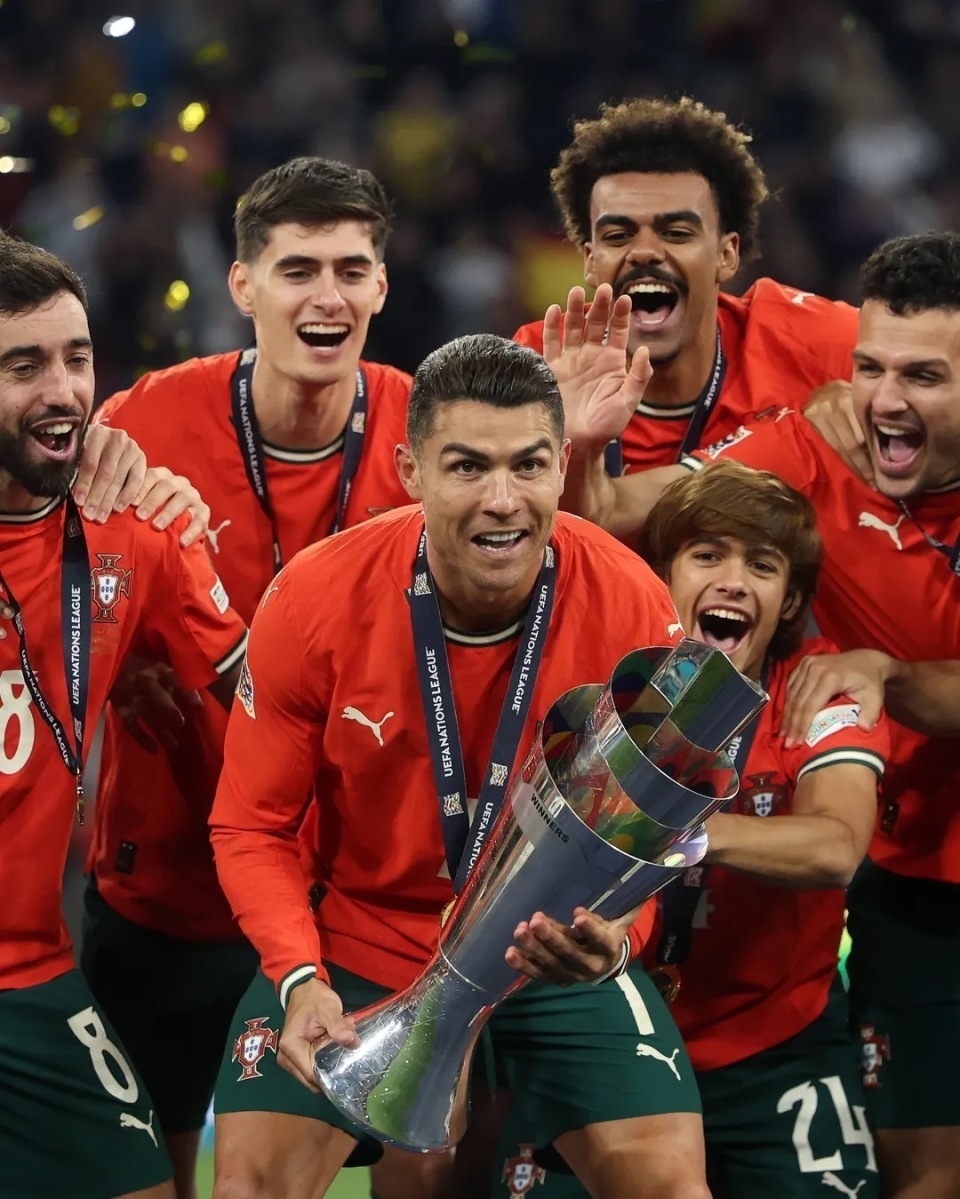 B席称C罗仍渴望更多若2026年世界杯冠军他的职业生涯将更完美的简单介绍 B席称C罗仍渴望更多若2026年世界杯冠军他的职业生涯将更完美的简单介绍