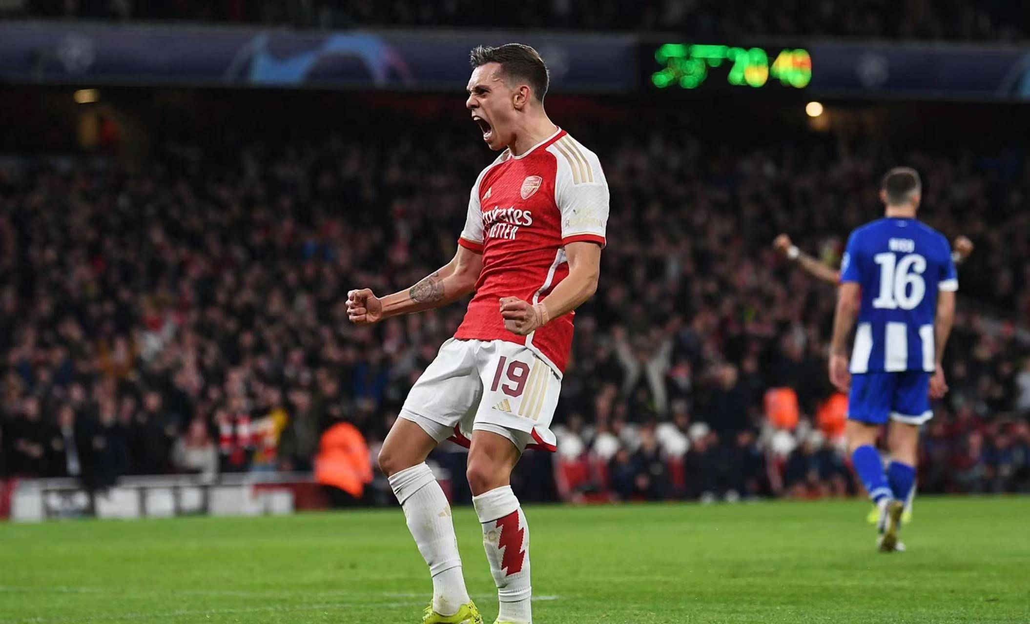 沙特球队准备提交报价引进马丁内利阿森纳更希望留住球员的简单介绍