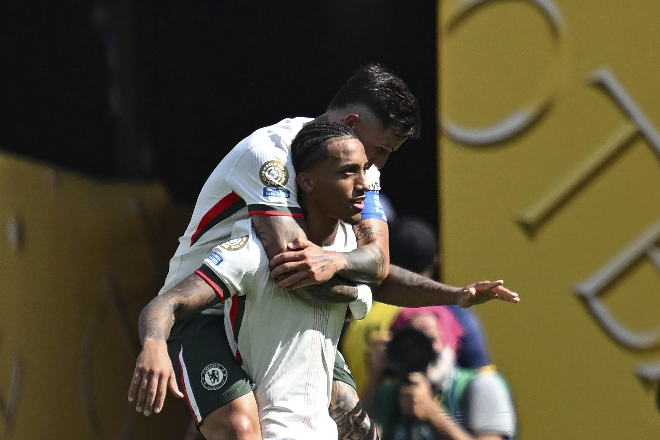 关于巴黎官推晒世俱杯晋级之路巴黎决赛将战切尔西的信息