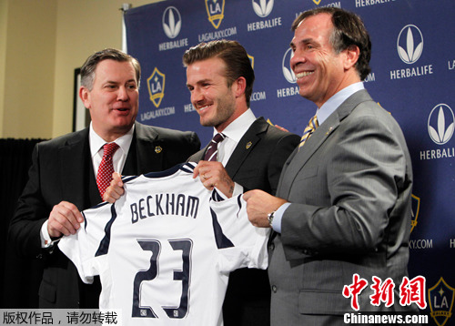 罗伊斯即将与洛杉矶银河续约至2027年双方续约一年的简单介绍