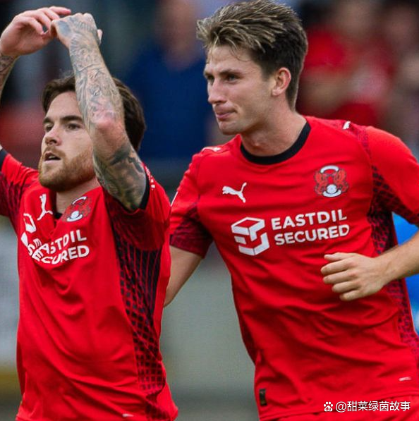 包含英足总杯女：莱顿东方女足VS伯恩茅斯体育女足的词条