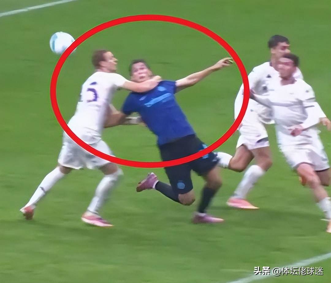 关于新赛季意甲将现场公开VAR判罚决定提高判罚的透明度的信息