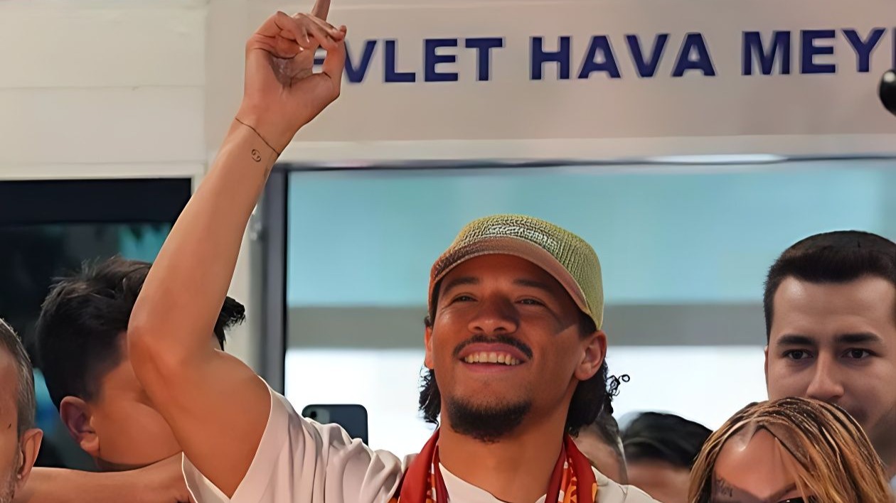 关于萨内更倾向加盟阿森纳球员还没有做出选择的信息