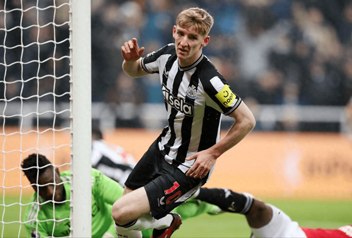 曼联热身赛0-1负东盟全明星曼联全场只有3脚射正的简单介绍