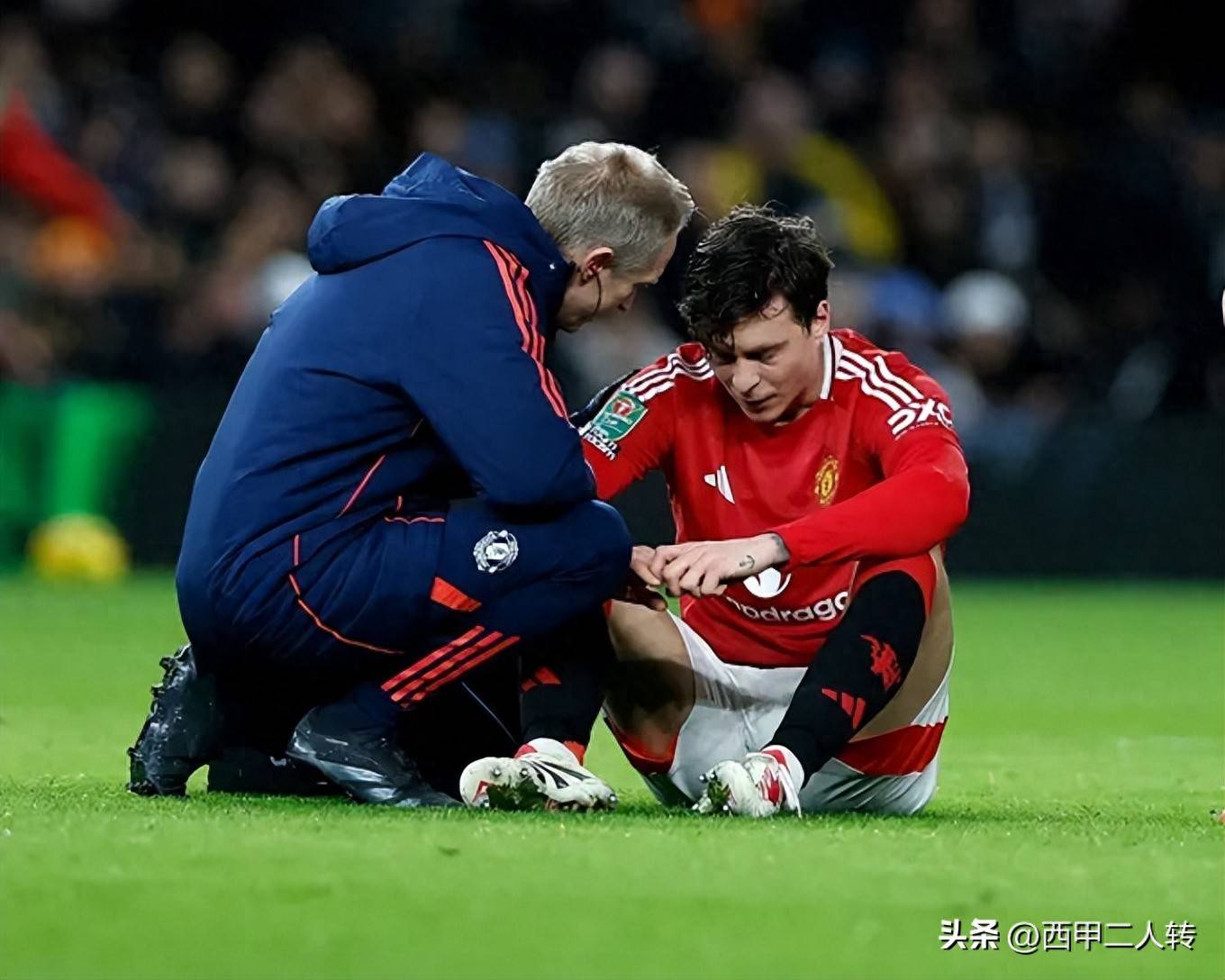 关于热刺球迷计划抗议引援不力球队今夏已多次错失目标的信息  第1张