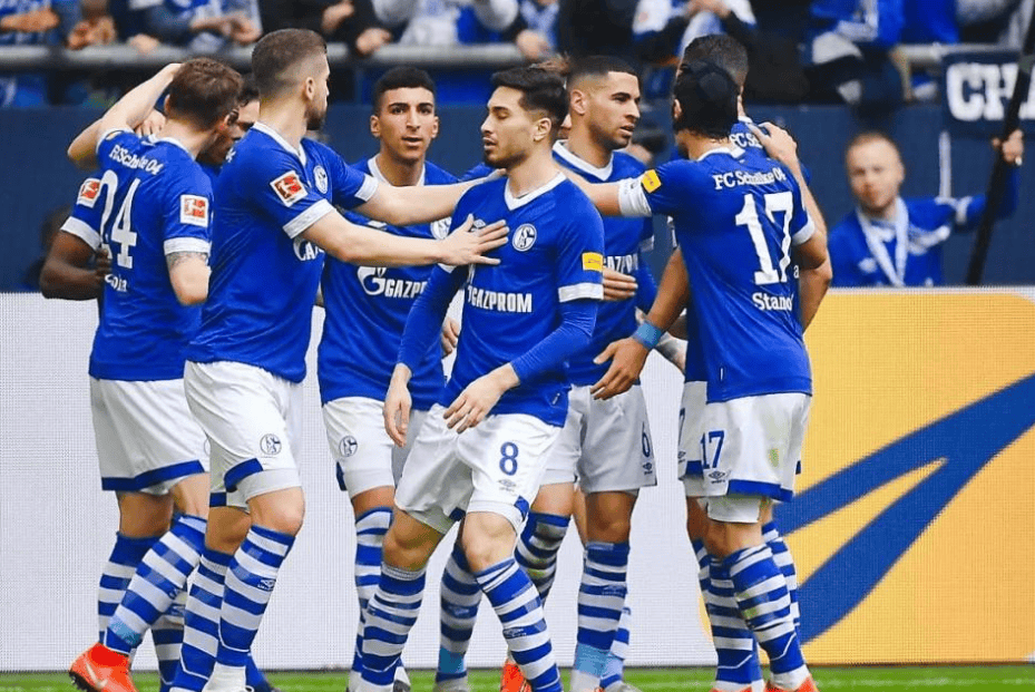 包含德甲法兰克福VS云达不来梅预测分析客队德国杯首轮爆冷出局的词条