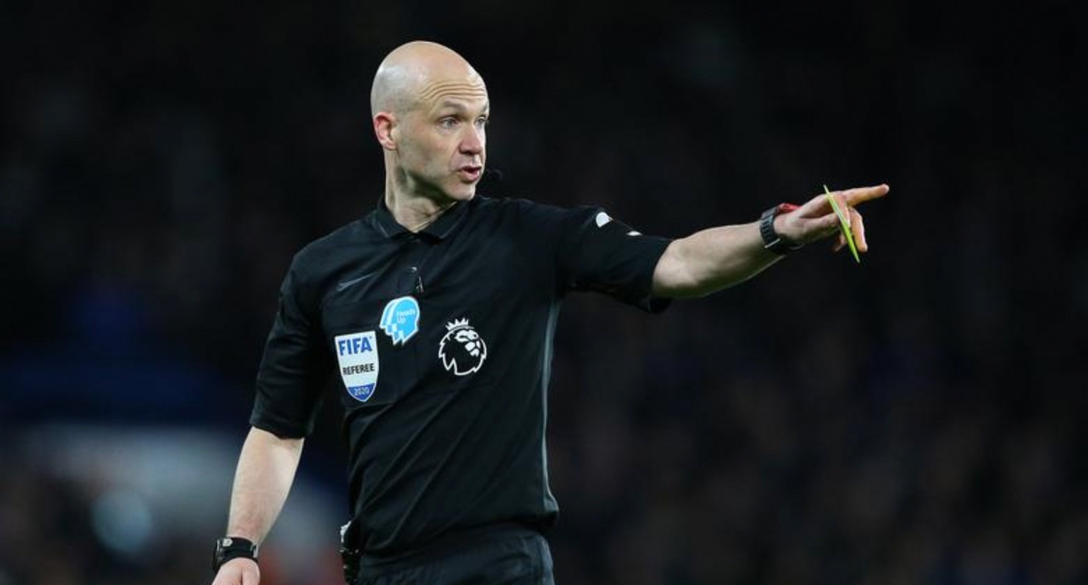 包含英超首位黑人裁判去世在英格兰裁判界具有开拓性的词条  第2张