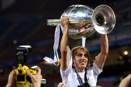 米兰考虑和莫德里奇续约一年莫德里奇在意甲继续展现了出色的状态的简单介绍 第2张 米兰考虑和莫德里奇续约一年莫德里奇在意甲继续展现了出色的状态的简单介绍 第2张